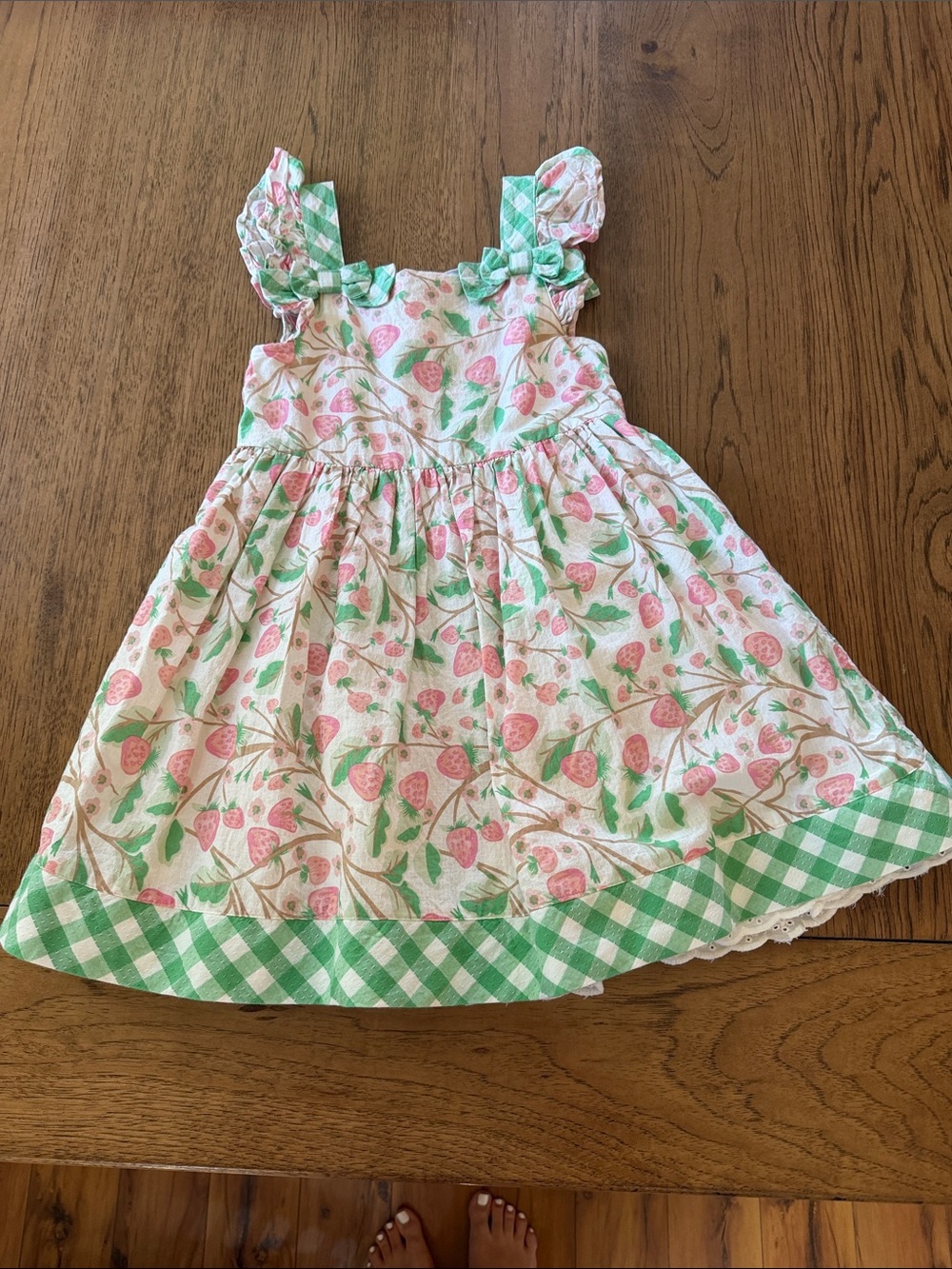 Girls 5T dress Girls Pink Strawberry Print Sundress with Green Gingham Trim